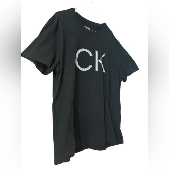 Calvin Klein Men’s T Shirt Size XL - Picture 2 of 5